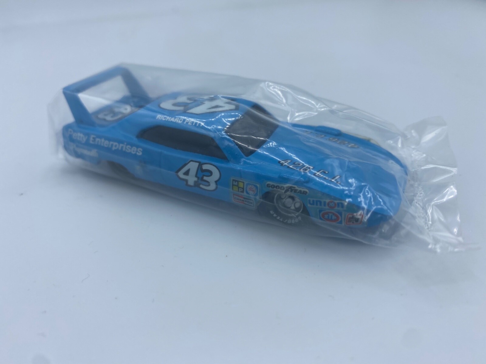 Racing champions DIECAST NASCAR RICHARD PETTY #43 CARS 1979 plymouth 1:64 1991 Racing champions DIECAST NASCAR RICHARD PETTY #43 CARS 1979 plymouth 1:64 1991