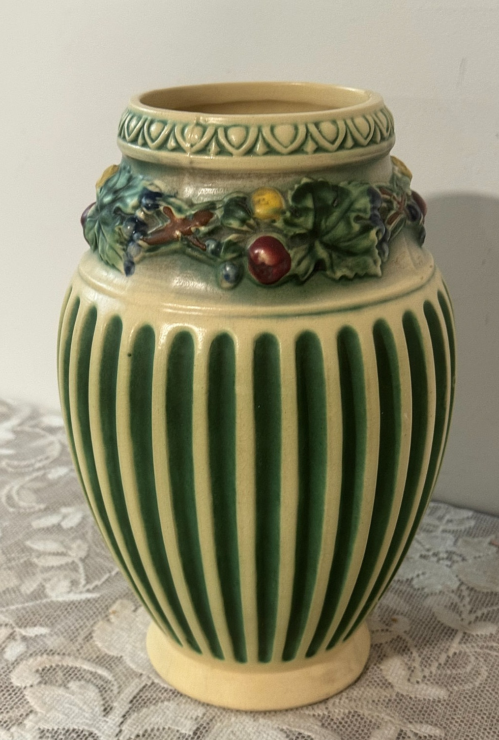 Antique Roseville Art Pottery 11\ Antique Roseville Art Pottery 11\