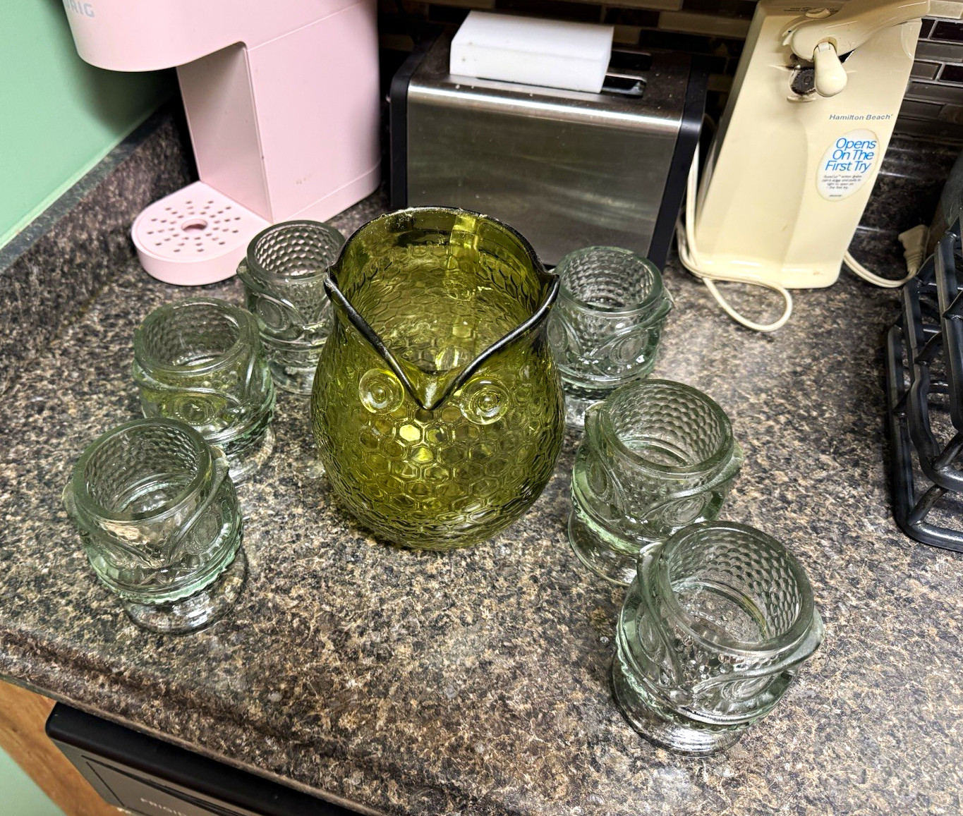 Vintage Owl Pitcher + 6 Glasses - Kanawha Avocado Green Vintage Owl Pitcher + 6 Glasses - Kanawha Avocado Green
