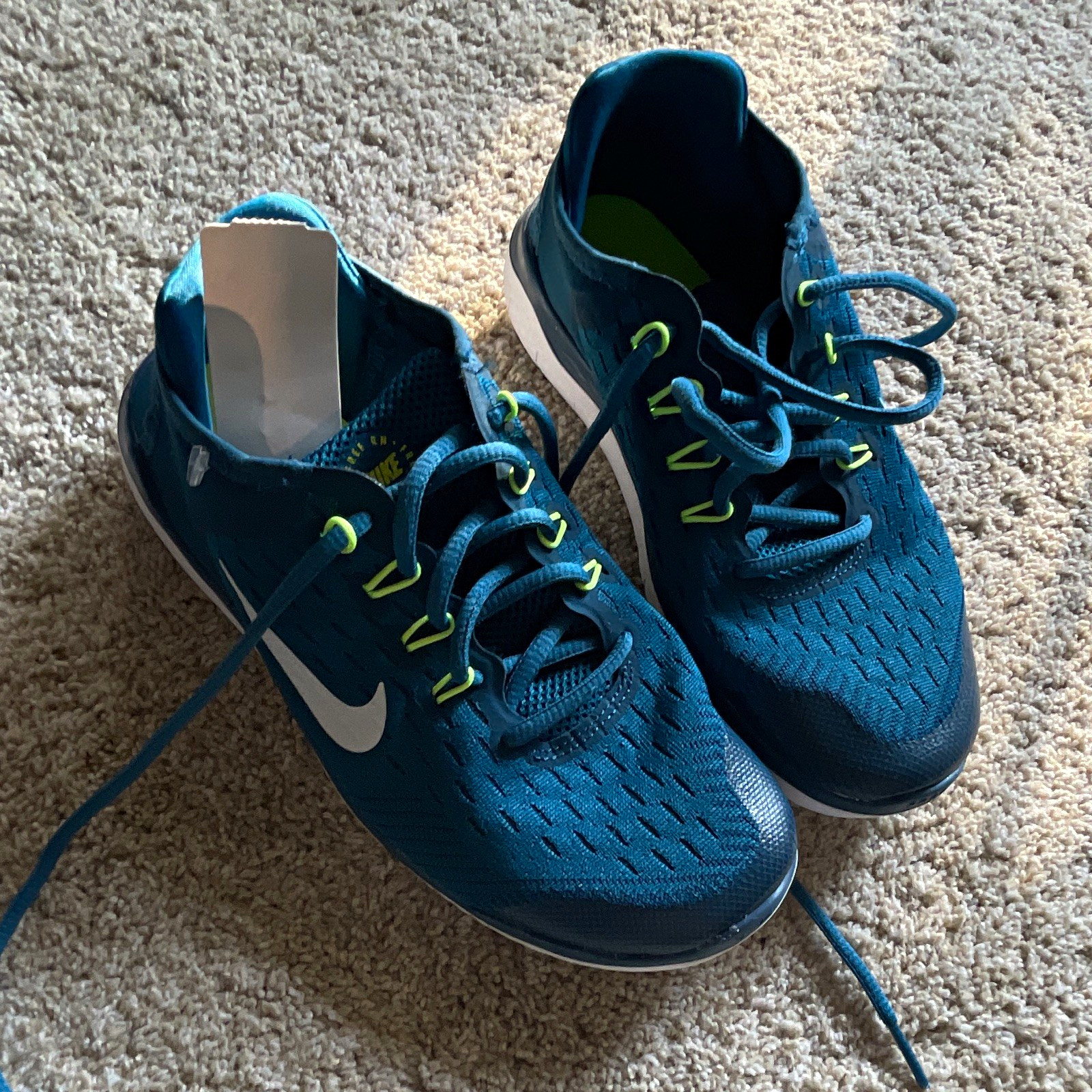 Nike Free RN Unisex Kids Sneaker 4.5Y Blue/White/Green Mesh Lace Low AH3451 Nike Free RN Unisex Kids Sneaker 4.5Y Blue/White/Green Mesh Lace Low AH3451