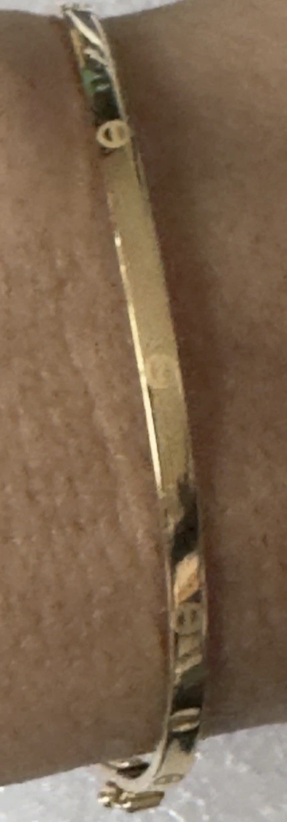 18k Gold Bangle 6 Inches, Wide 2.3mm, 1.6gr 18k Gold Bangle 6 Inches, Wide 2.3mm, 1.6gr