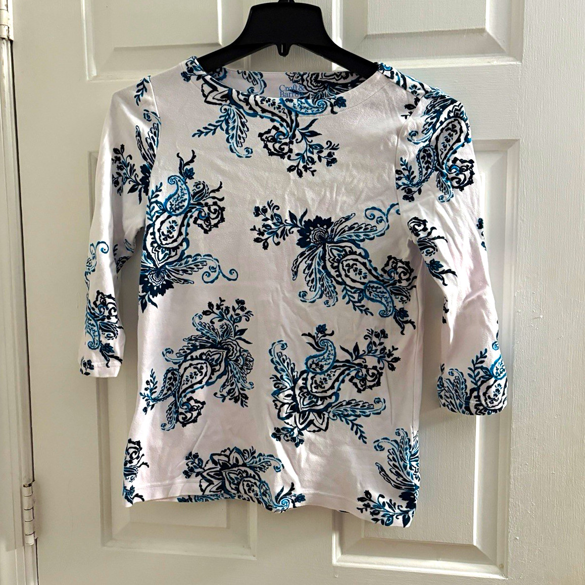 Croft & Barrow Women\'s XS Paisley Knit Top White/Blue/Black Scoop Neck 3/4 Croft & Barrow Women\'s XS Paisley Knit Top White/Blue/Black Scoop Neck 3/4