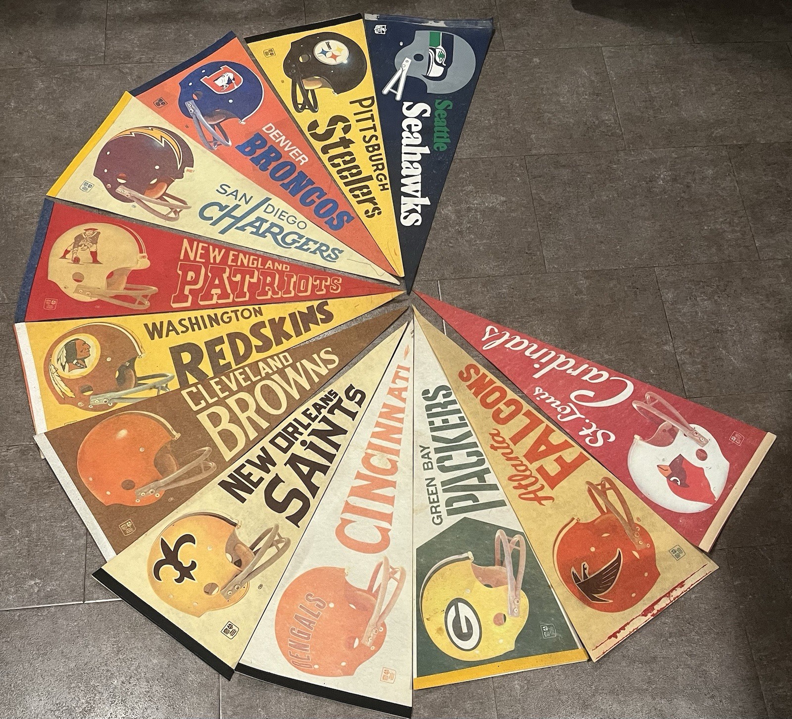 Vintage 1970s NFL Teams 30” Felt Pennant Banner Lot Of 12 Vintage 1970s NFL Teams 30” Felt Pennant Banner Lot Of 12
