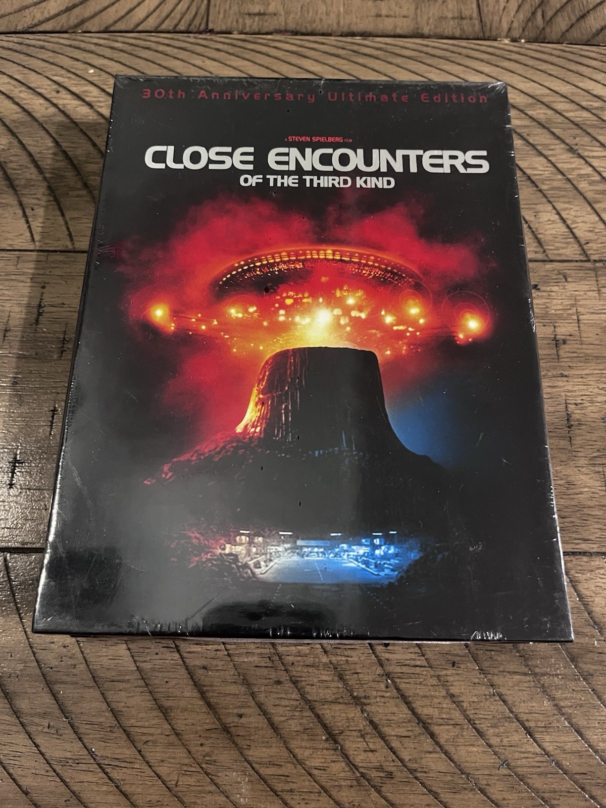New Close Encounters of the Third Kind 30th Anniversary Ultimate Edition SEALED New Close Encounters of the Third Kind 30th Anniversary Ultimate Edition SEALED