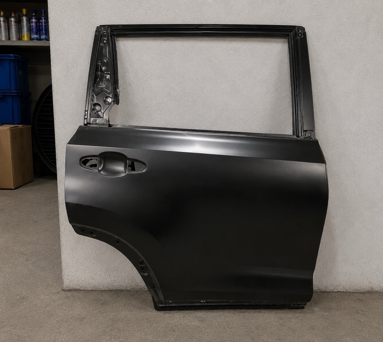 Fit 2014 2015 2016 2017 2018 2019 TOYOTA HIGHLANDER Right Rear Door Shell Fit 2014 2015 2016 2017 2018 2019 TOYOTA HIGHLANDER Right Rear Door Shell