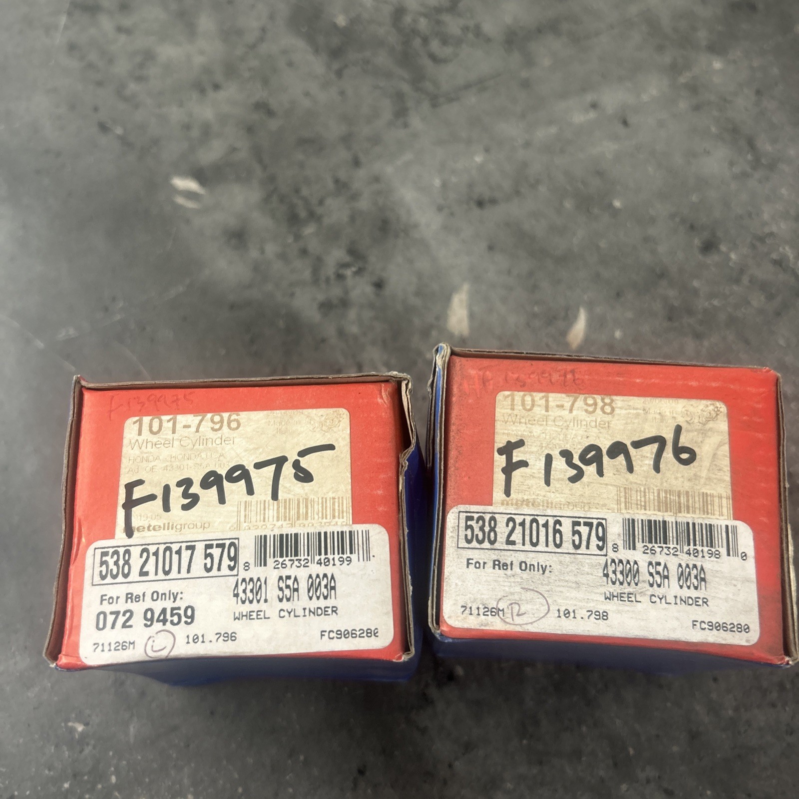 NOS Rear Drum Brake Wheel Cylinder Pair Left Right 101-796 101-798 Genuine