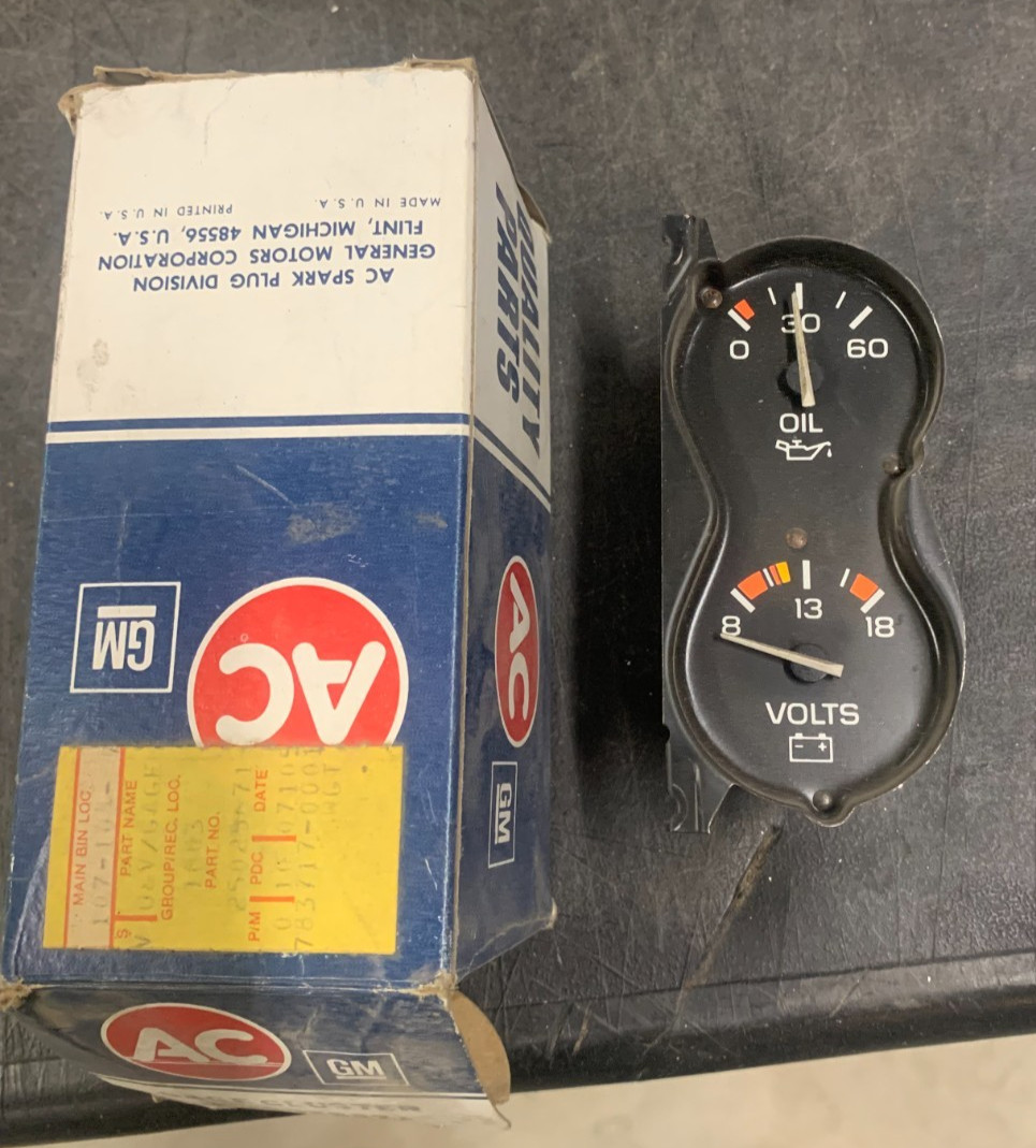 NOS 1983-1987 Oldsmobile Cutlass 442 Hurst Olds Oil Volt Gauge 25025671 NOS 1983-1987 Oldsmobile Cutlass 442 Hurst Olds Oil Volt Gauge 25025671