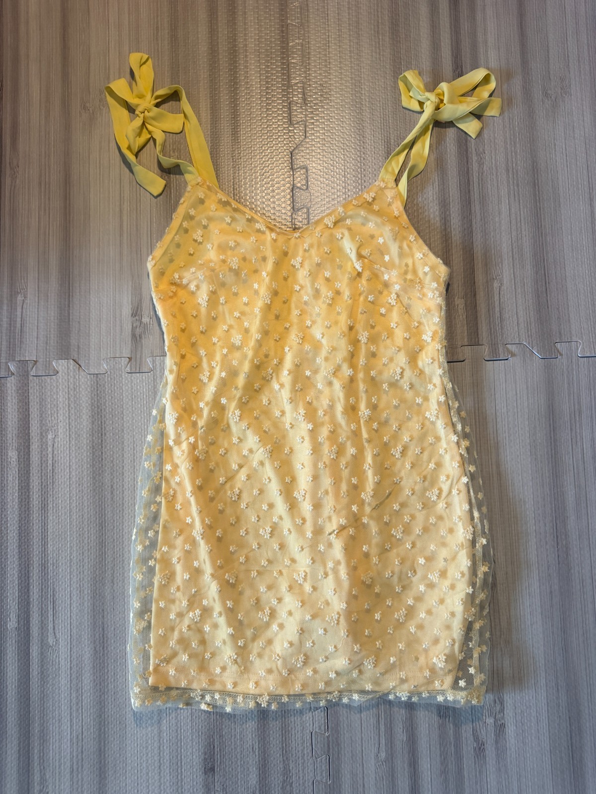 NWT Francesca\'s Blue Rain Yellow Lace Sleeveless Mini Dress NWT Francesca\'s Blue Rain Yellow Lace Sleeveless Mini Dress