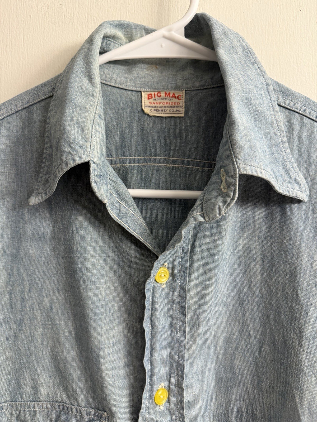 Vintage 1940s 1950s Big Mac Chambray Workwear Shirt Yellow Cateye Buttons Medium