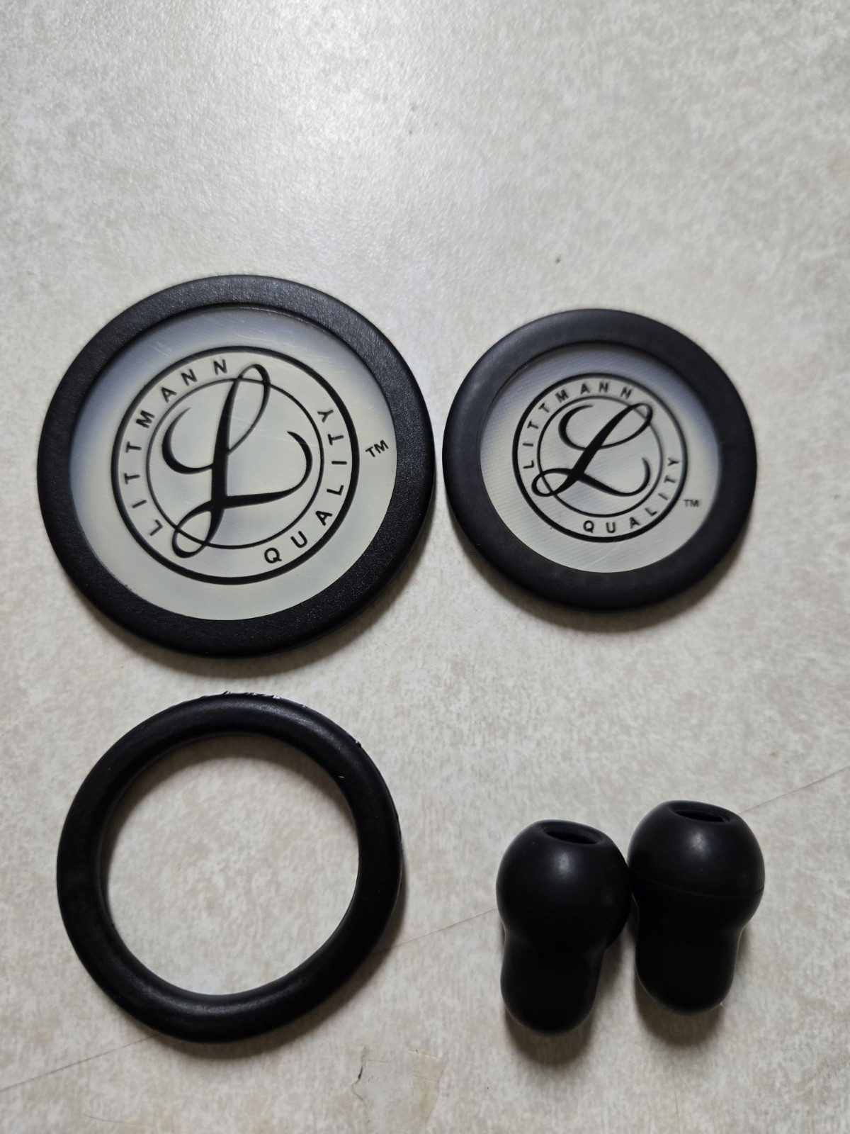 3M Littmann Stethoscope Spare Parts Kit - 40016 3M Littmann Stethoscope Spare Parts Kit - 40016