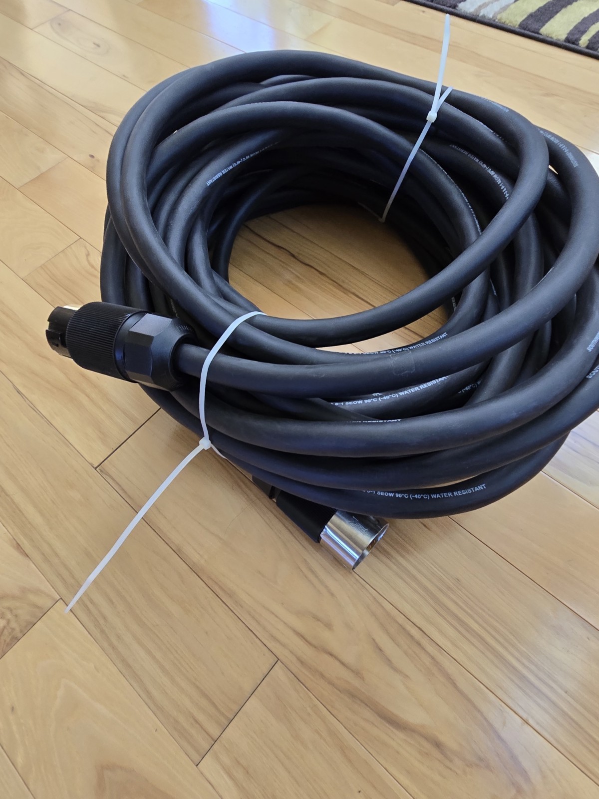 Southwire 100 ft Power Cable 6/3 & 8/1 600V 50A Southwire 100 ft Power Cable 6/3 & 8/1 600V 50A