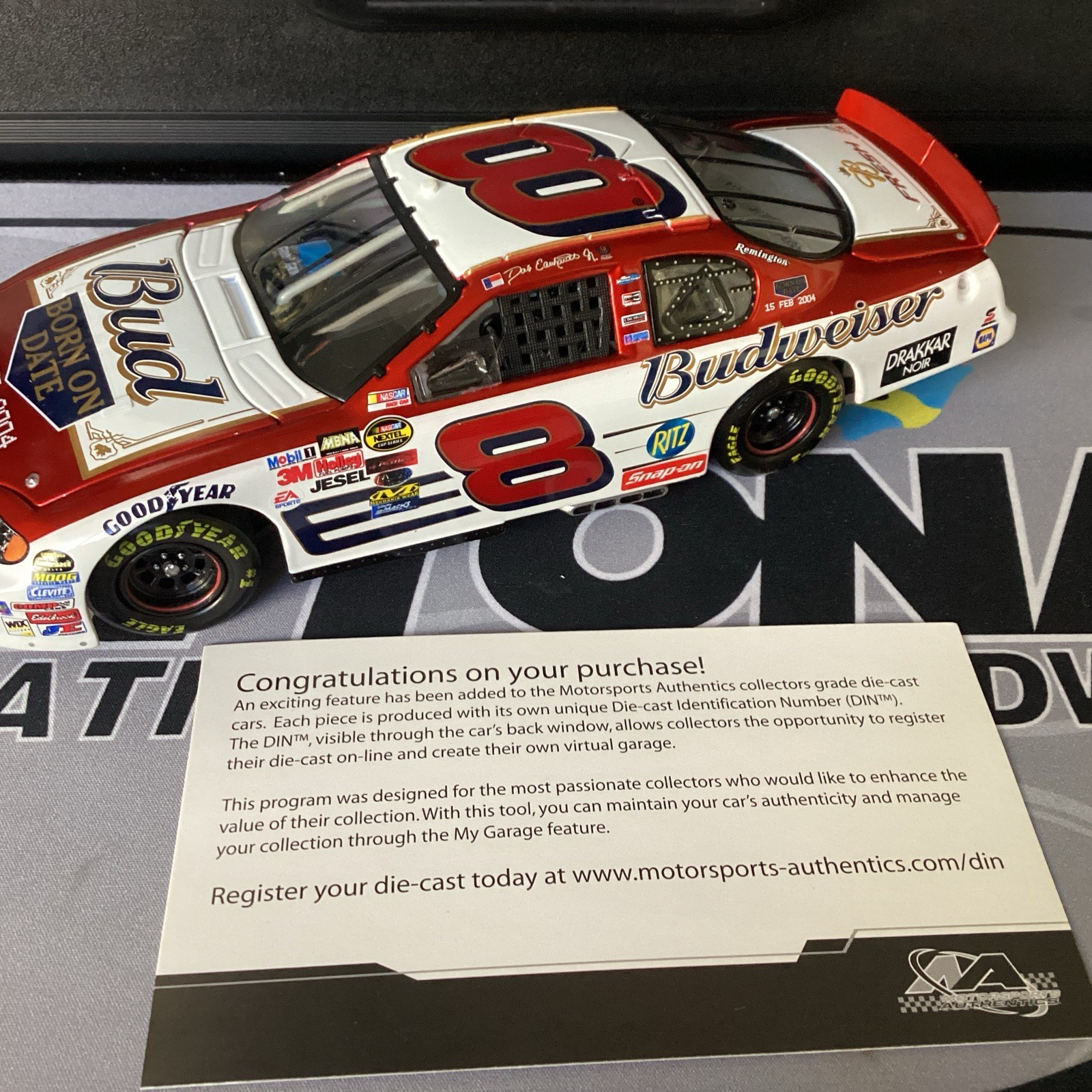 2004 DALE EARNHARDT #8 Budweiser D500 Winner Monte Carlo SS ACTION 1:24 SP /2400 2004 DALE EARNHARDT #8 Budweiser D500 Winner Monte Carlo SS ACTION 1:24 SP /2400