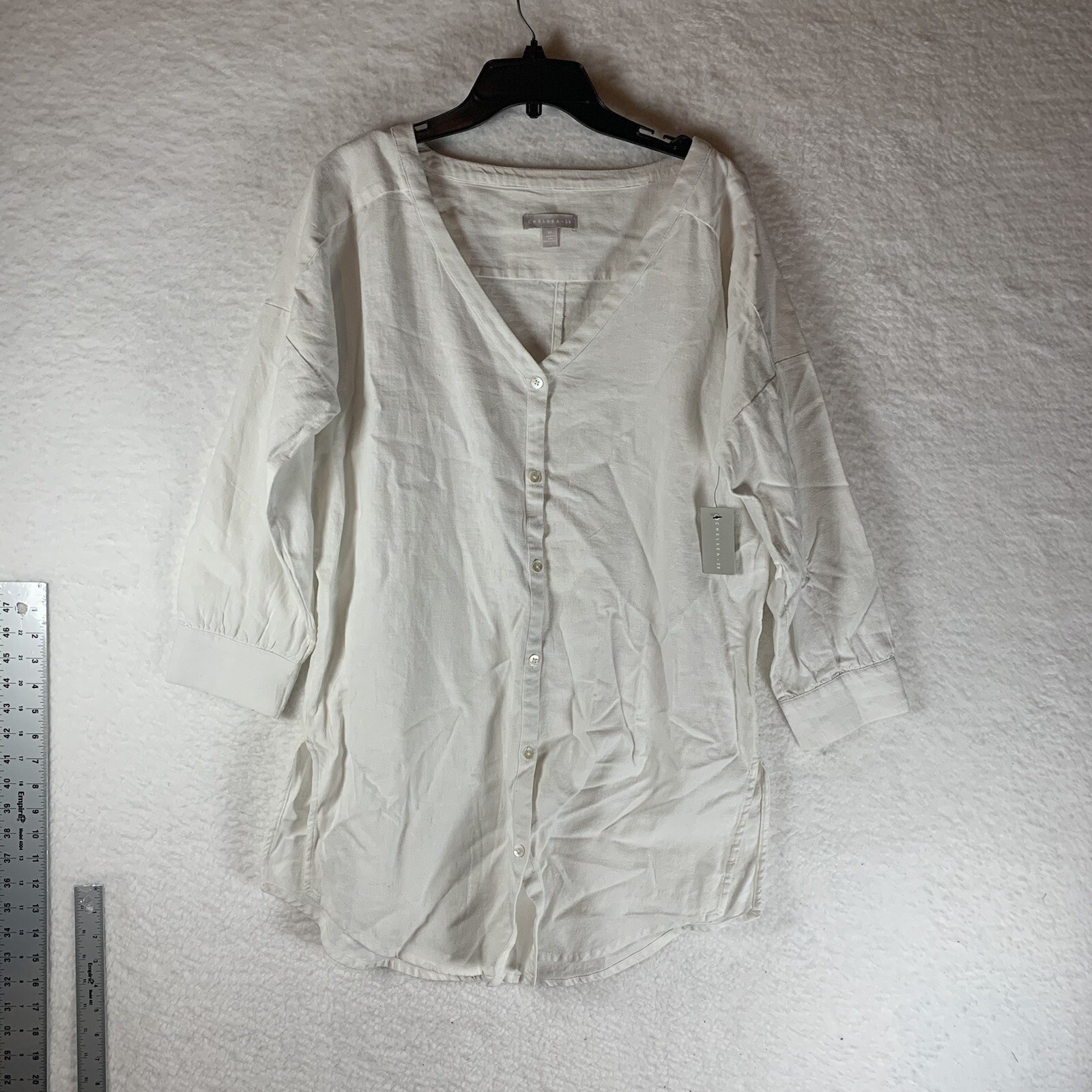 Chelsea28 Tunic Womens XS Linen Side Vents Long Sleeve Button White NWT 5750 Chelsea28 Tunic Womens XS Linen Side Vents Long Sleeve Button White NWT 5750