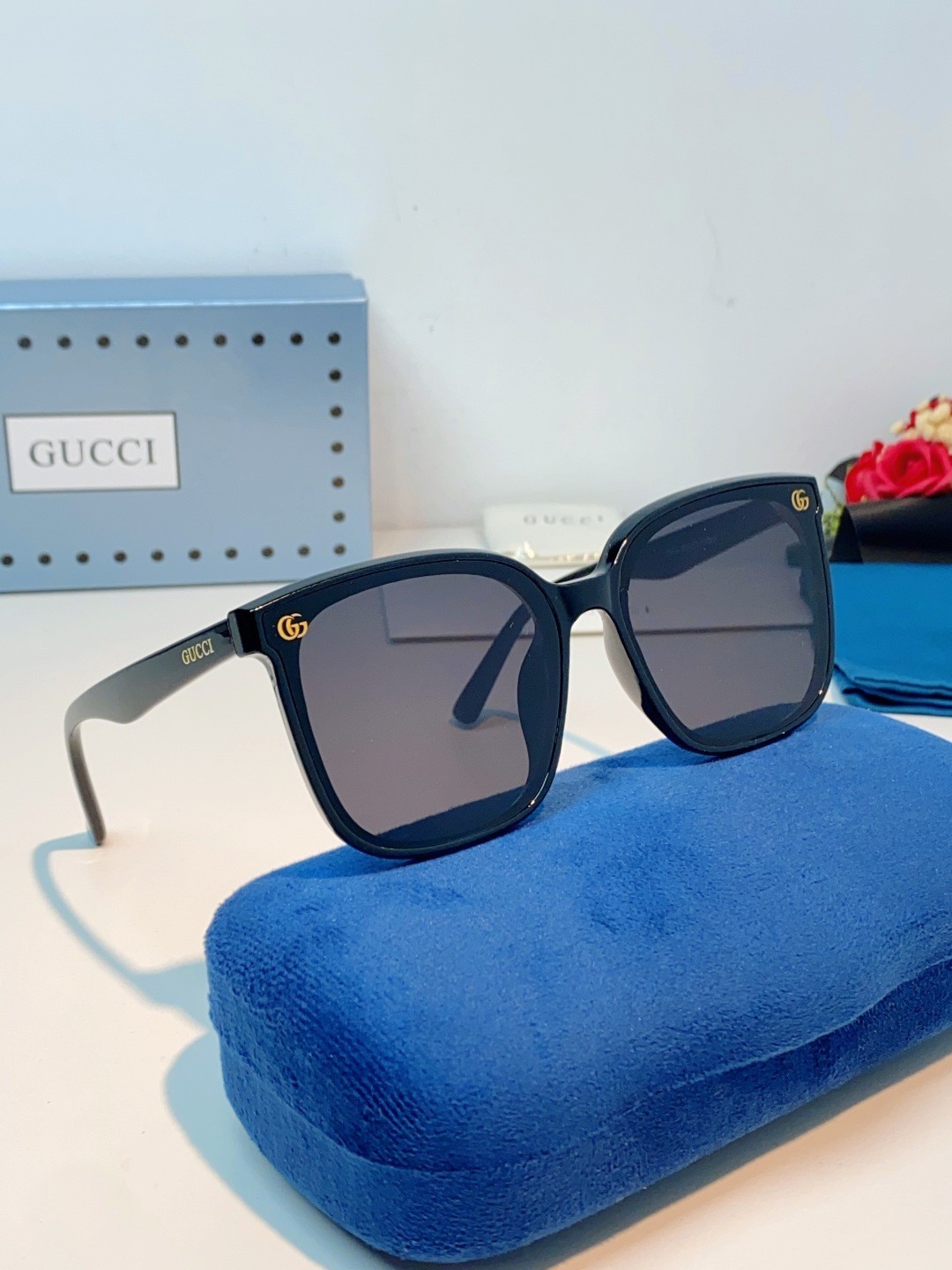 GUCCI GG1564S 56-21-148 GUCCI GG1564S 56-21-148
