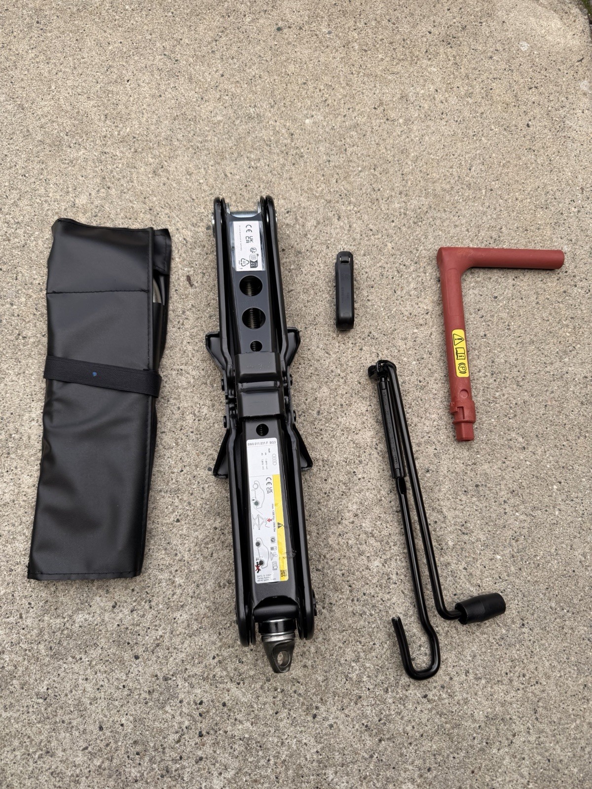 2023 2024 2025 2026 Audi A5 S5 RS5 A6 Sportback Emergency Trunk Spare Jack Tool 2023 2024 2025 2026 Audi A5 S5 RS5 A6 Sportback Emergency Trunk Spare Jack Tool