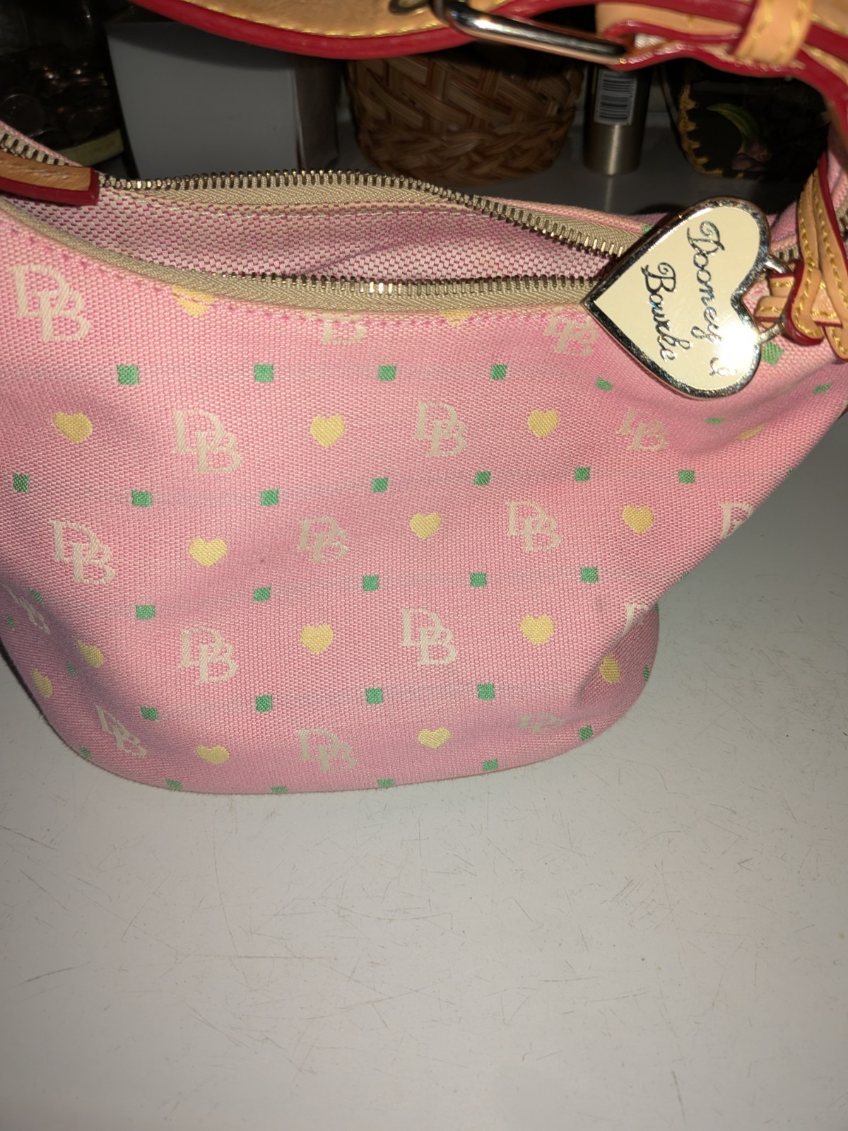 Dooney & Bourke Pink Pebbled Shoulder Bag Zip Top Brown Strap Gold Hardware Dooney & Bourke Pink Pebbled Shoulder Bag Zip Top Brown Strap Gold Hardware