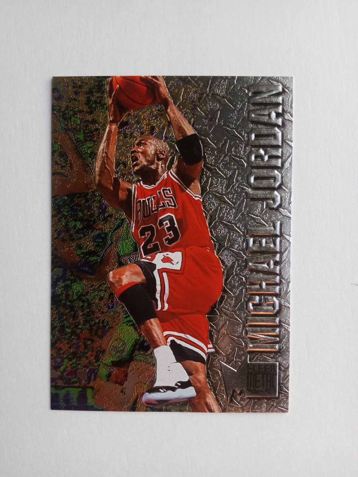 Michael Jordan 1996-96 Fleer Metal #11 NM Condition