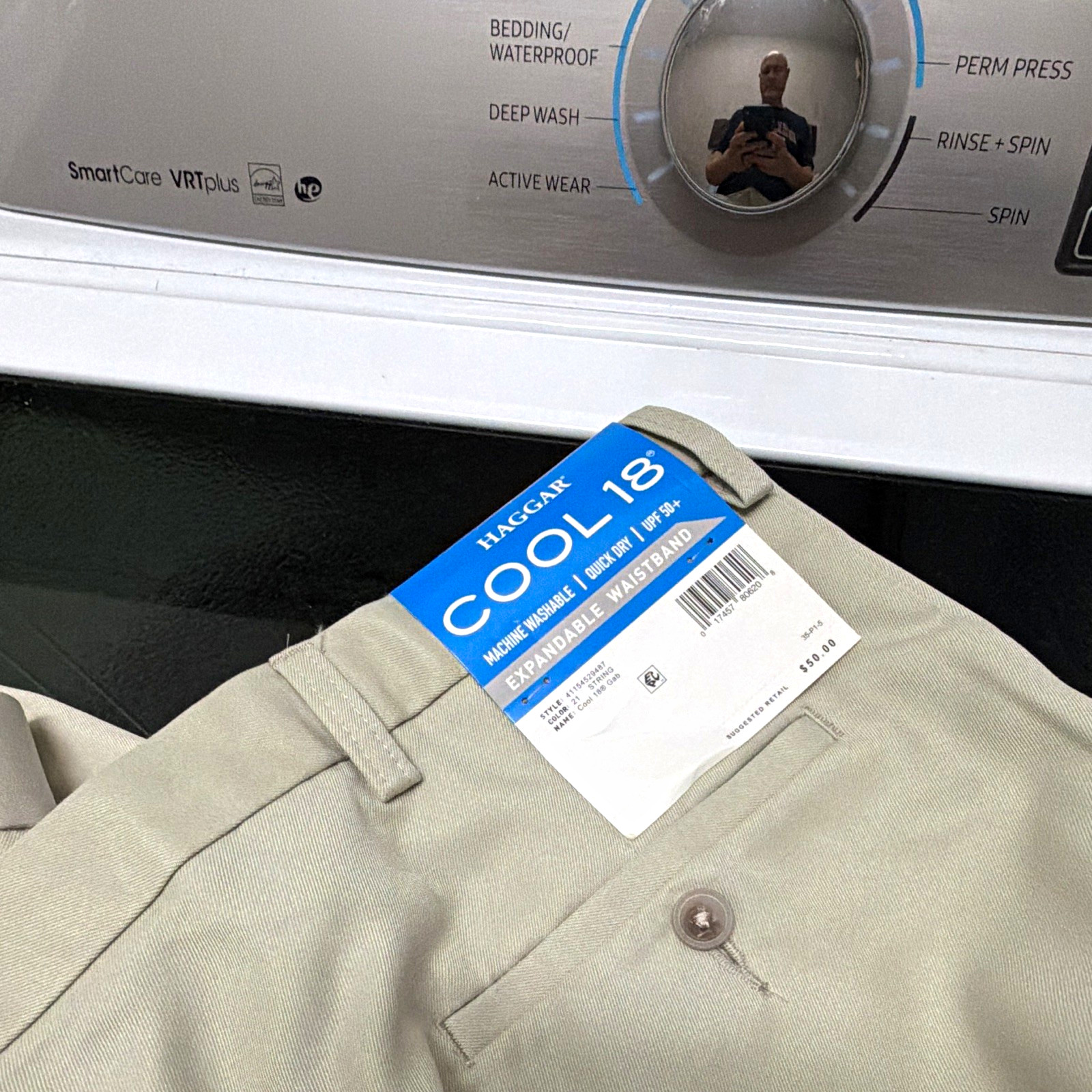 2 pairs of golf shorts: Haggar Cool 18Beige 42W and GrandSlam 42 2 pairs of golf shorts: Haggar Cool 18Beige 42W and GrandSlam 42