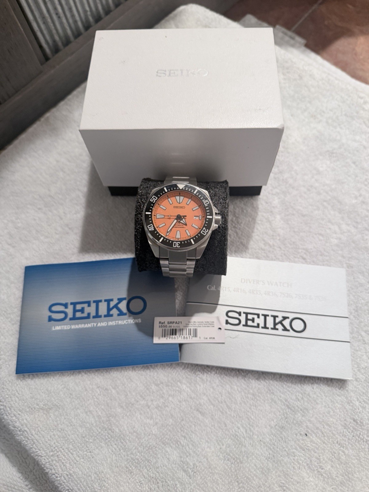 Excellent In Box Seiko Prospex Orange Samurai SRPC07 Automatic Diver's Men Watch Excellent In Box Seiko Prospex Orange Samurai SRPC07 Automatic Diver's Men Watch