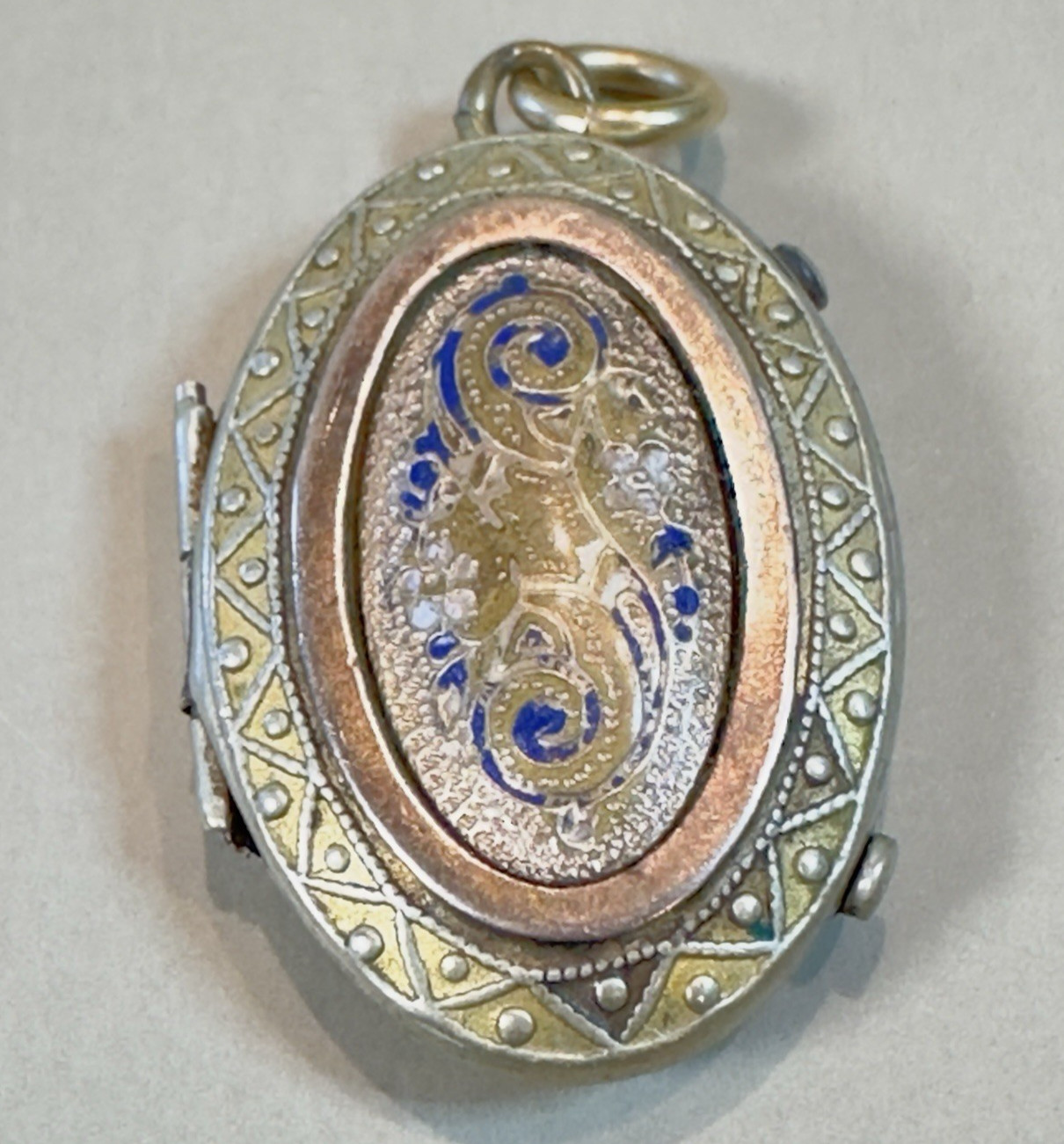 Antique Victorian Gold Filled Oval Locket Blue Enamel Etruscan Scroll Estate