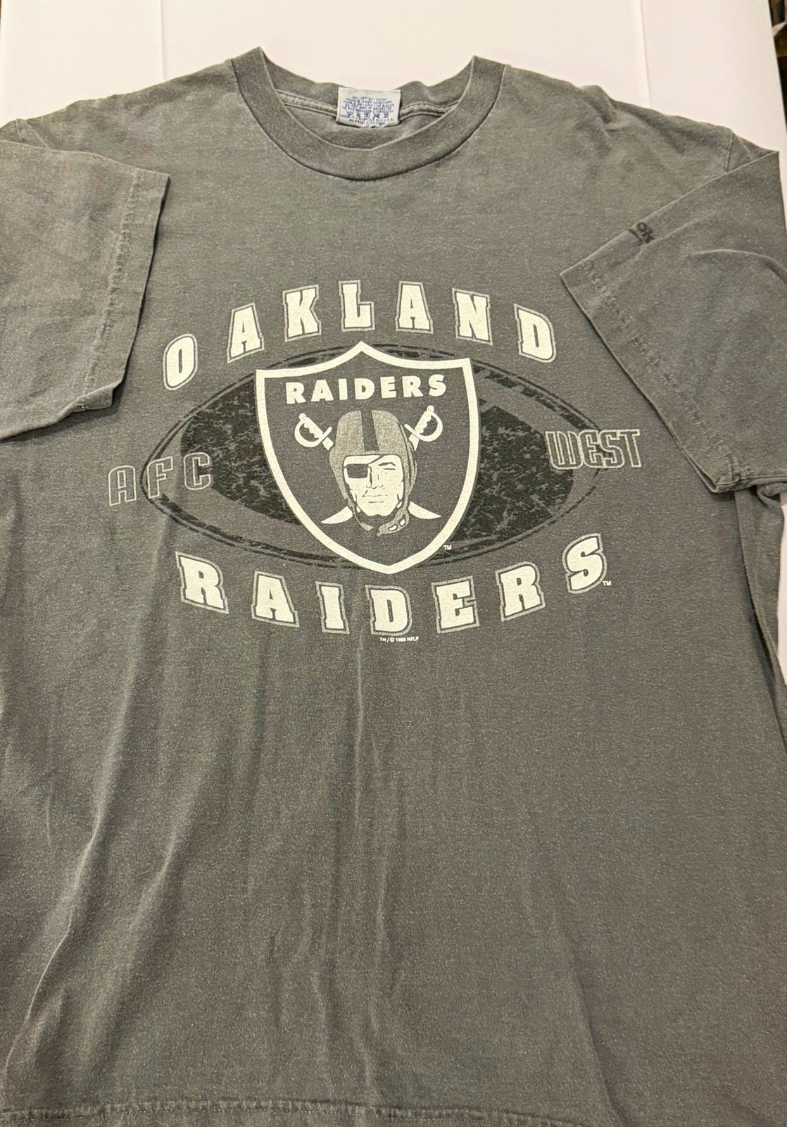 Vintage 1998 Oakland Raiders Reebok T Shirt L Gray AFC West NFL Distressed Vintage 1998 Oakland Raiders Reebok T Shirt L Gray AFC West NFL Distressed