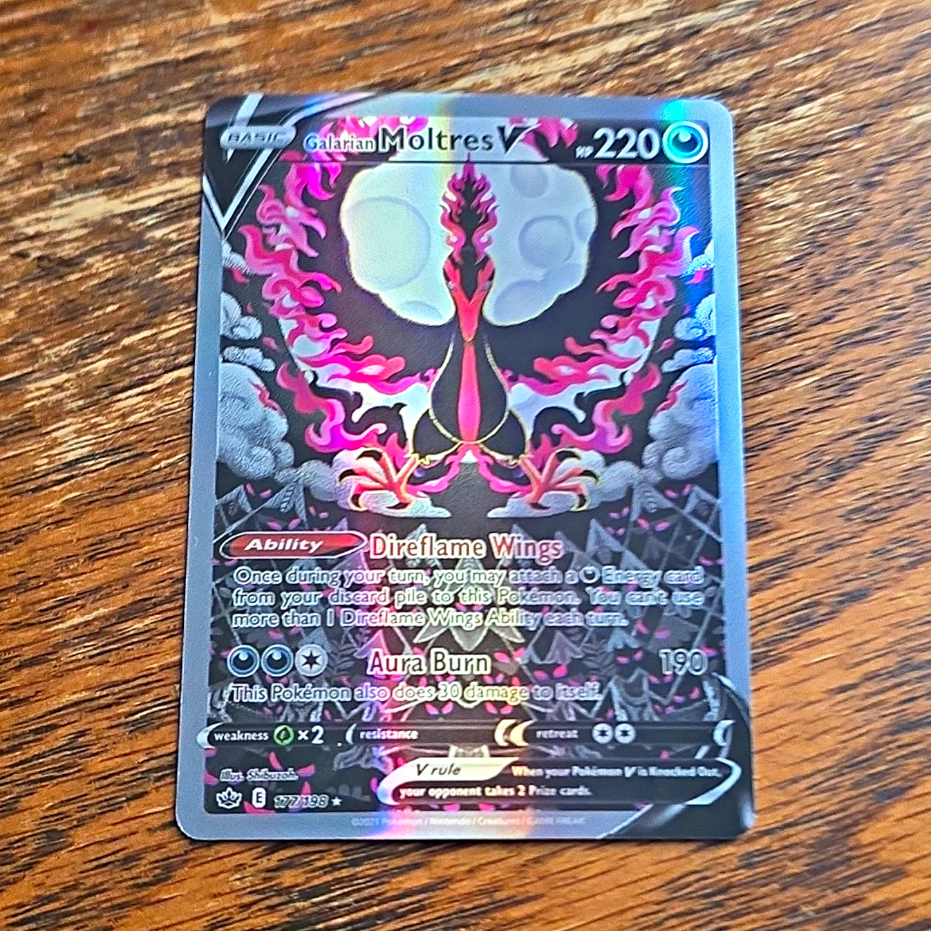 Pokemon Galarian Moltres V 177/198 Chilling Reign Full Art Holo Ultra Rare Pokemon Galarian Moltres V 177/198 Chilling Reign Full Art Holo Ultra Rare