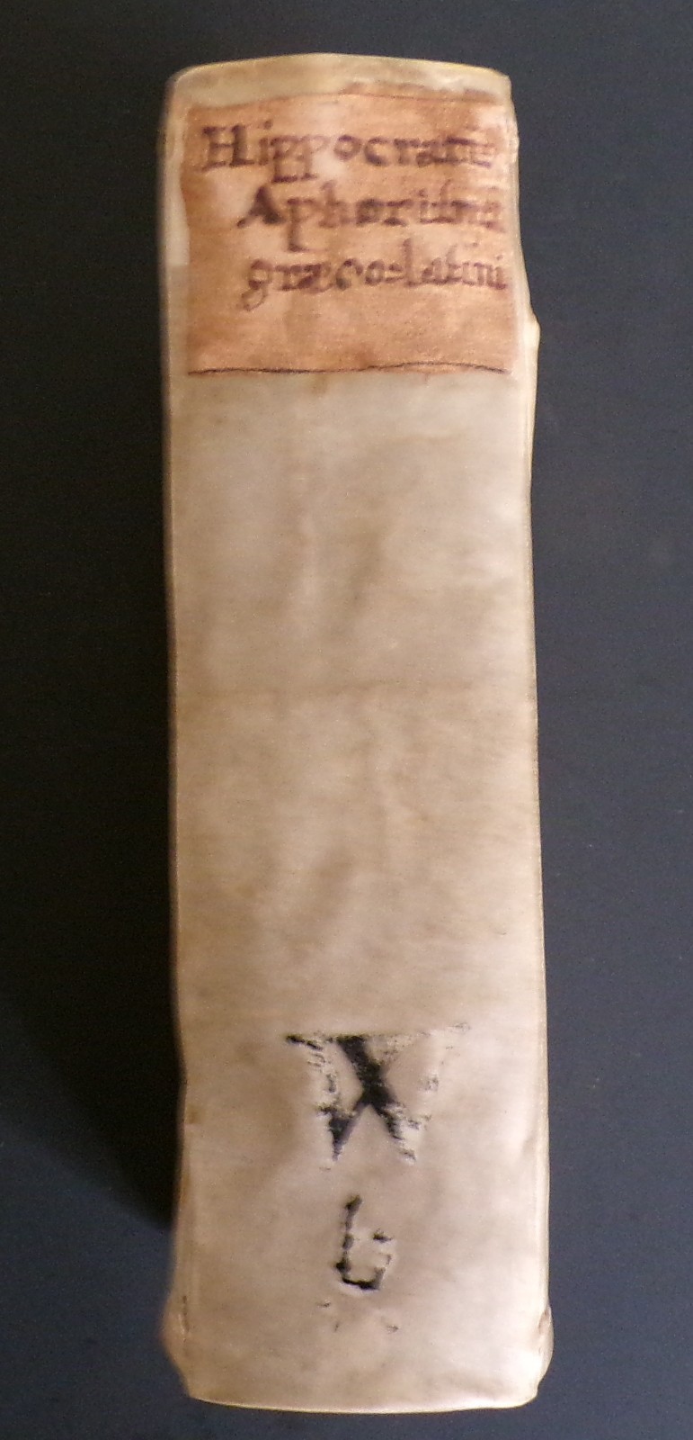 Rare 1641 Hippocrates Aphorisms Beautiful copy full vellum tight binding & Cover Rare 1641 Hippocrates Aphorisms Beautiful copy full vellum tight binding & Cover
