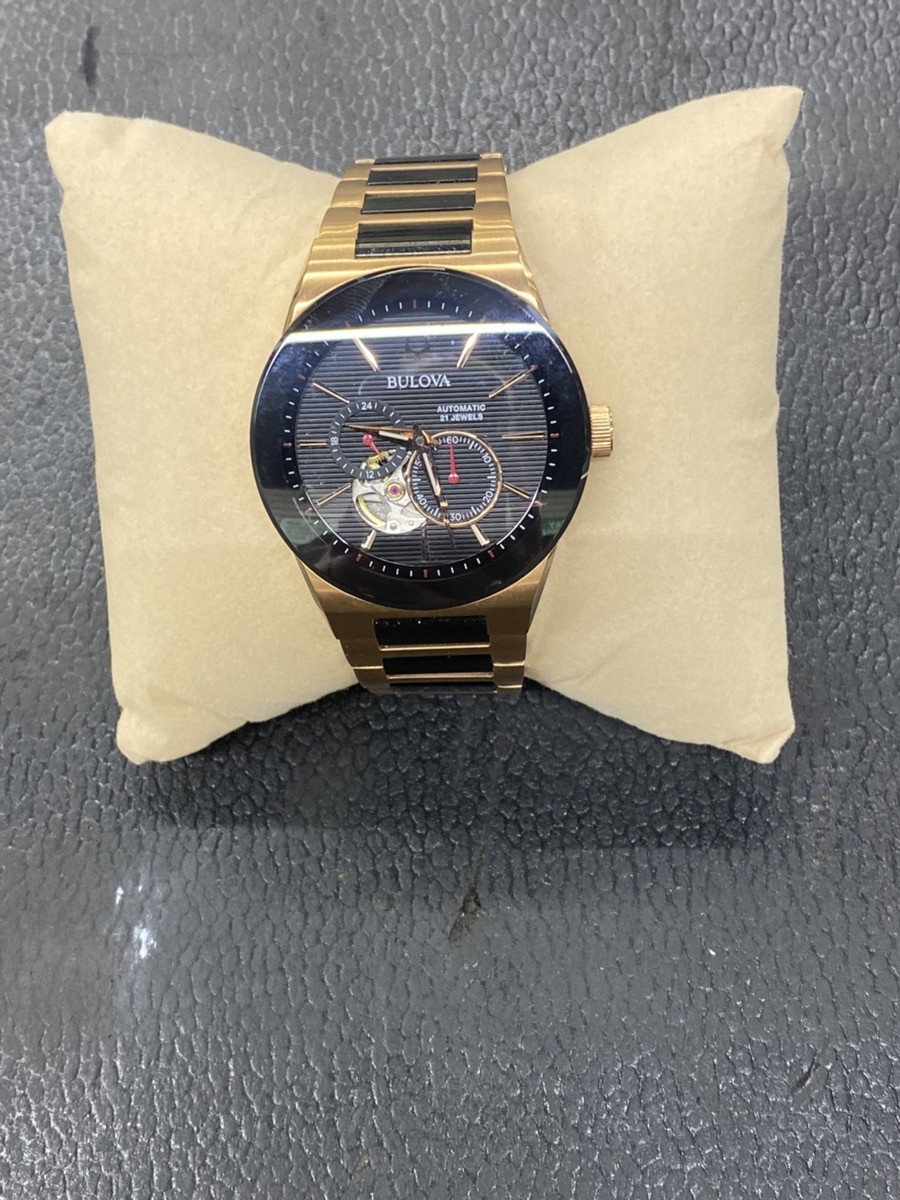 BULOVA Gent's Wristwatch 98A236 (PD5037704)