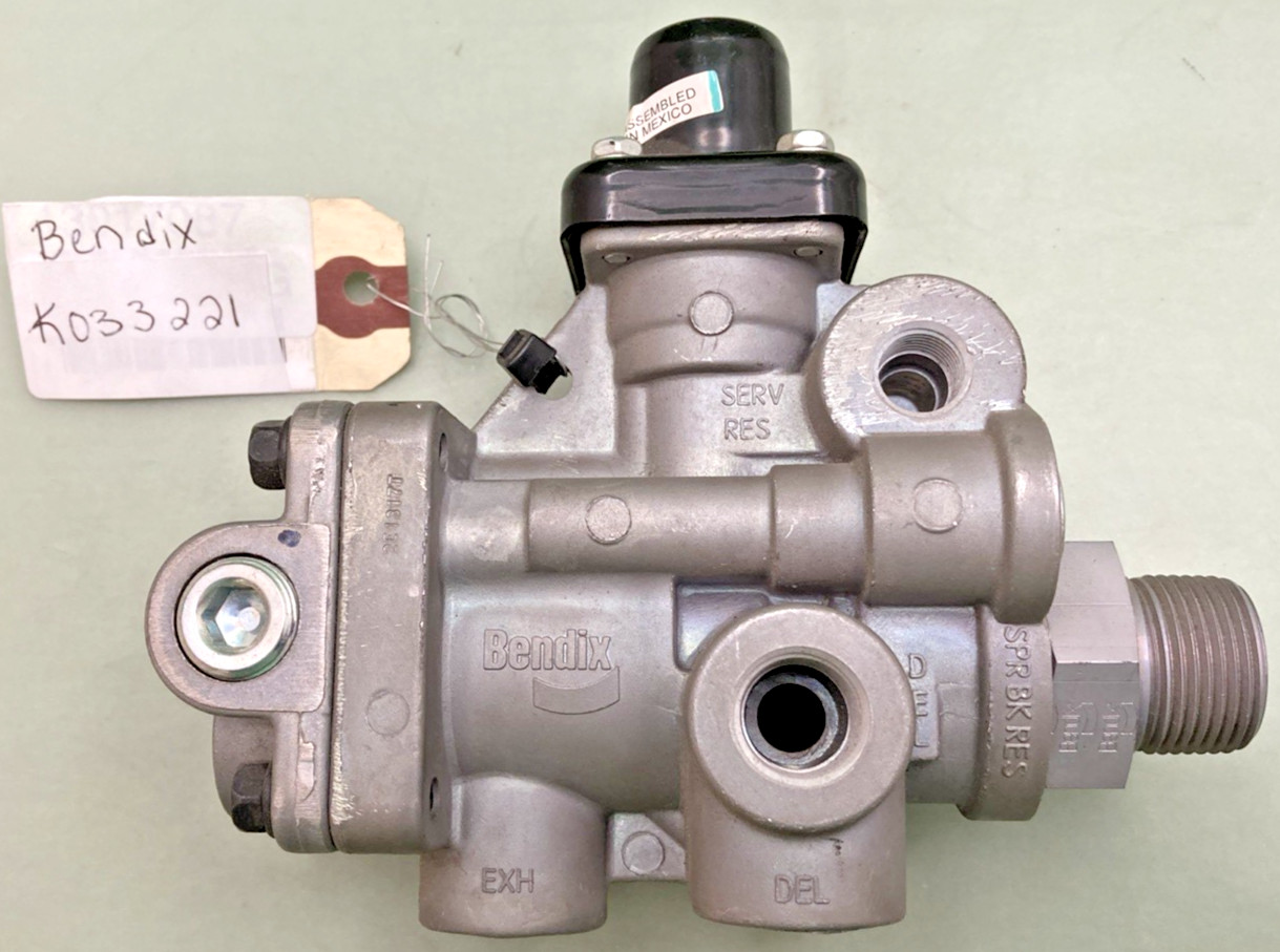 NEW GENUINE BENDIX K033221 VALVE SR-5, SPRING BRAKE VALE