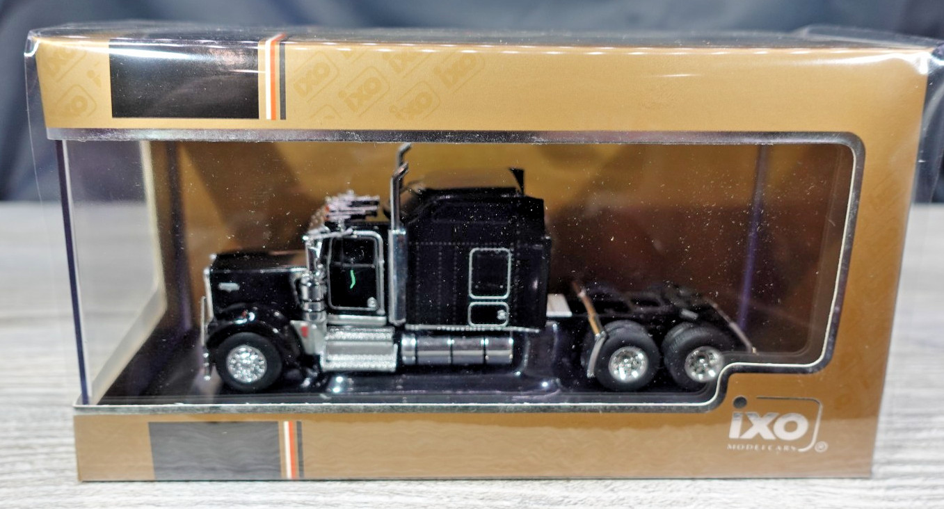 IXO 1990 Kenworth W-900 1/64