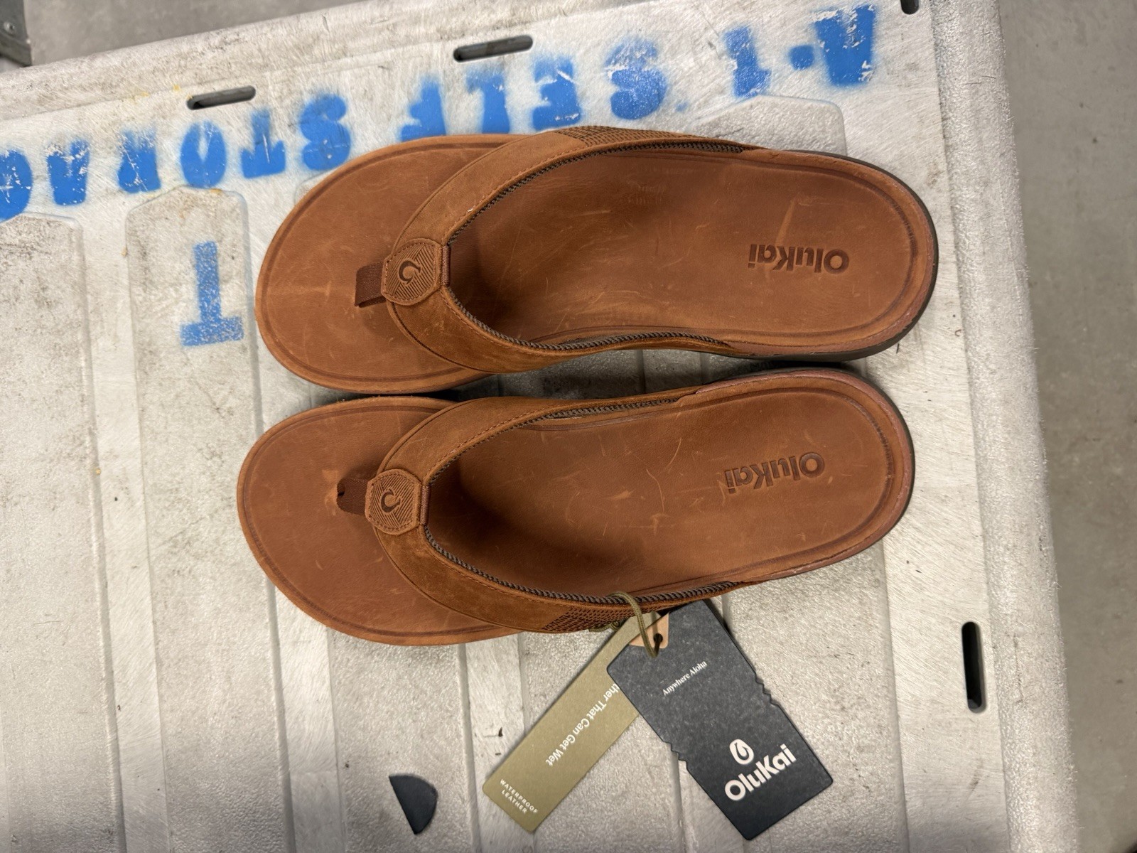 OluKai Tuahine Men\'s Brown Thong Sandals Slip On US 11 EU 44 UK 10.5 OluKai Tuahine Men\'s Brown Thong Sandals Slip On US 11 EU 44 UK 10.5