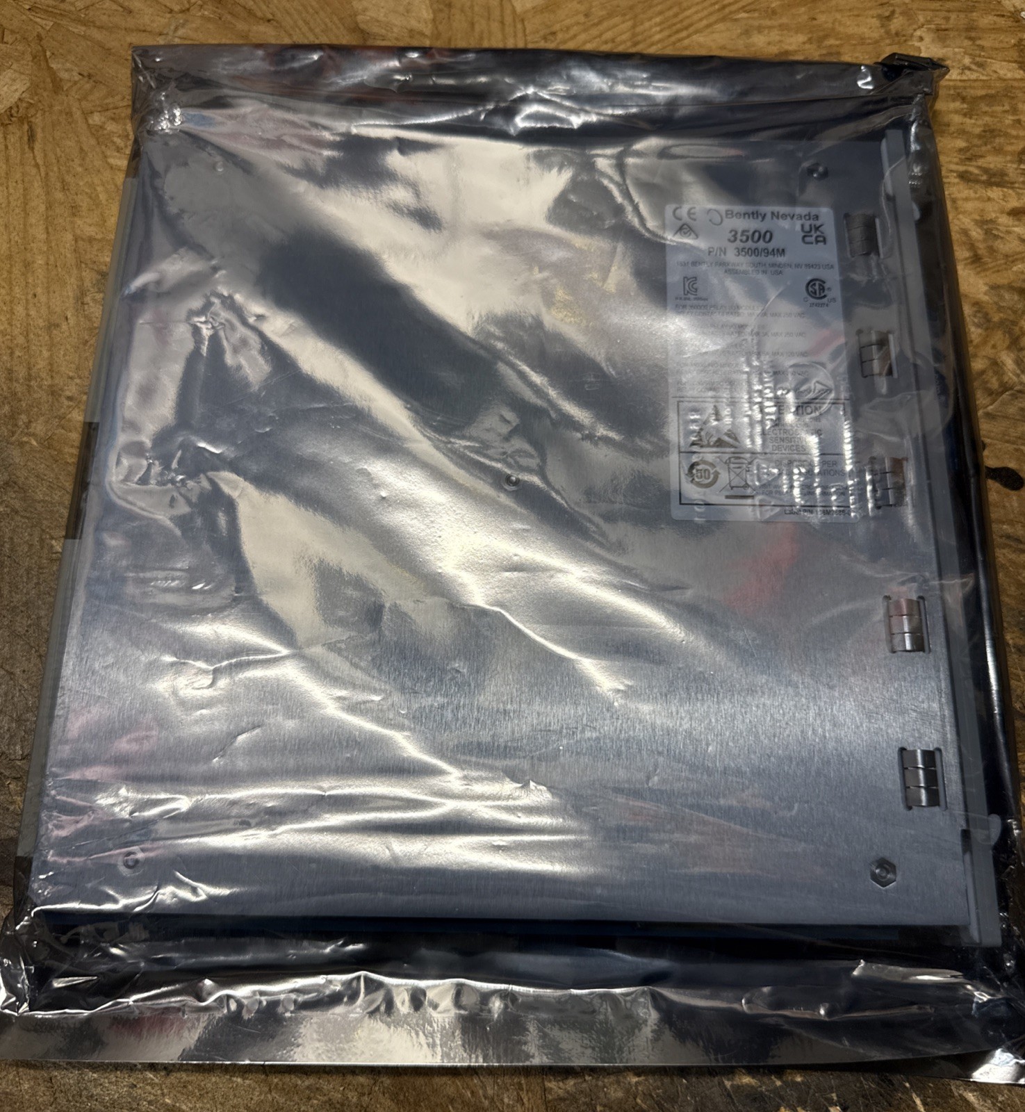 Bently Nevada 3500/94M VGA Display Module PWA 184826-01 SEALED Bently Nevada 3500/94M VGA Display Module PWA 184826-01 SEALED