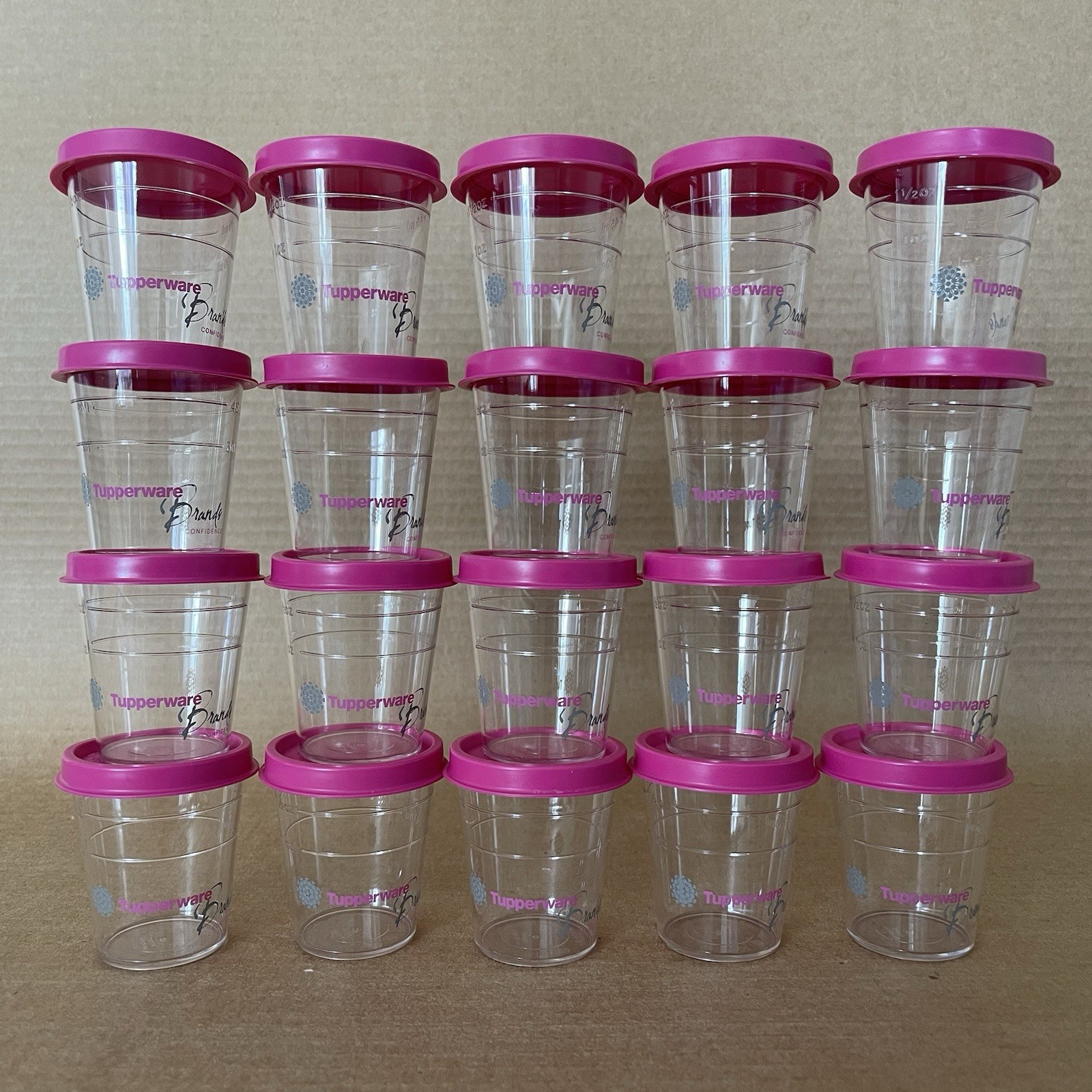 Tupperware Tupper Mini Midget Containers Clear Tritan Pink Logo #4789 Set of 20 Tupperware Tupper Mini Midget Containers Clear Tritan Pink Logo #4789 Set of 20