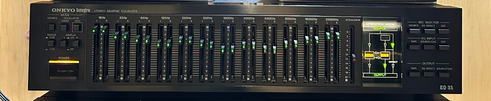ONKYO INTEGRA EQ-35 STEREO GRAPHIC EQUALIZER - TESTED & WORKING ONKYO INTEGRA EQ-35 STEREO GRAPHIC EQUALIZER - TESTED & WORKING