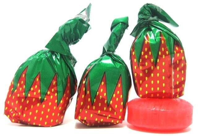 SweetGourmet Arcor Strawberry Filled BonBon Hard Candy, 80 PCs SweetGourmet Arcor Strawberry Filled BonBon Hard Candy, 80 PCs
