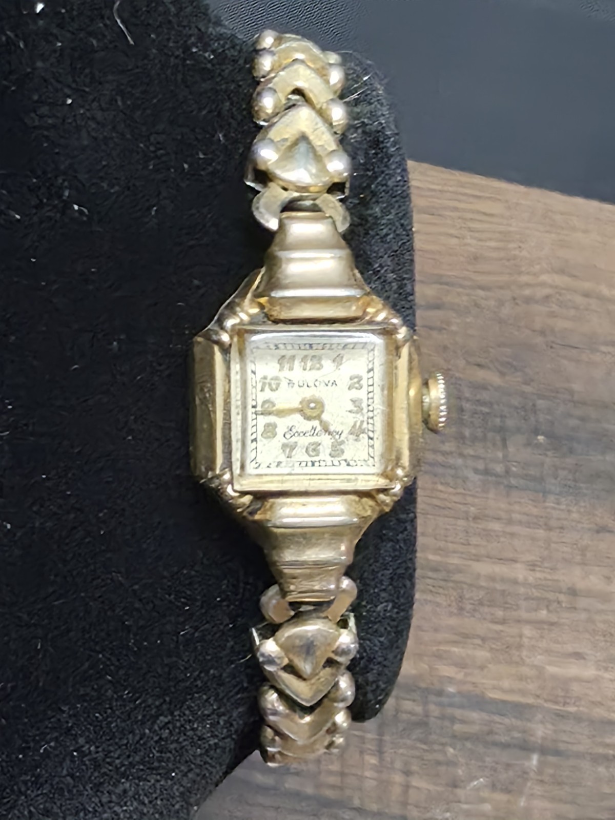Vintage Bulova Excellency 1949 A9 21 Jewels 10K GOLD FILLED Vintage Bulova Excellency 1949 A9 21 Jewels 10K GOLD FILLED