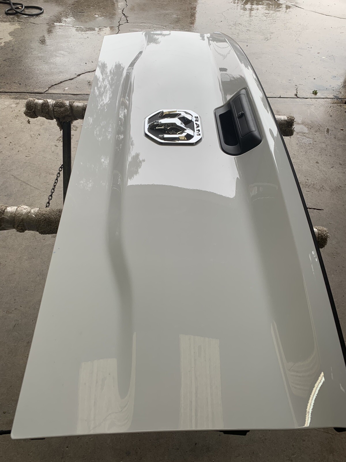 2019-26 Dodge Ram Tailgate,  NEW Takeoff  OEM ,  2500 /3500 Series, WHITE
