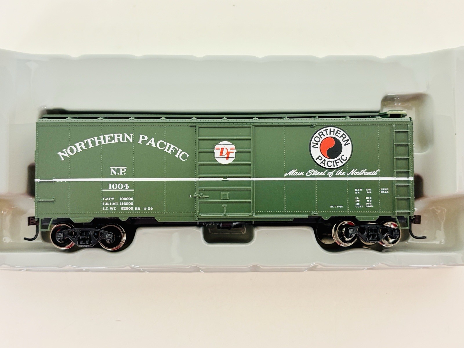 Athearn HO Northern Pacific 40\' Superior Door Box Car #1004 70369 New
