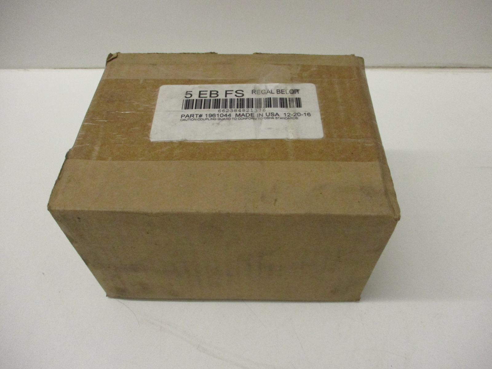 *NEW* REGAL BELOIT 5 EB FS 1961044 COUPLING GUARD FASTENER SET w/GASKET