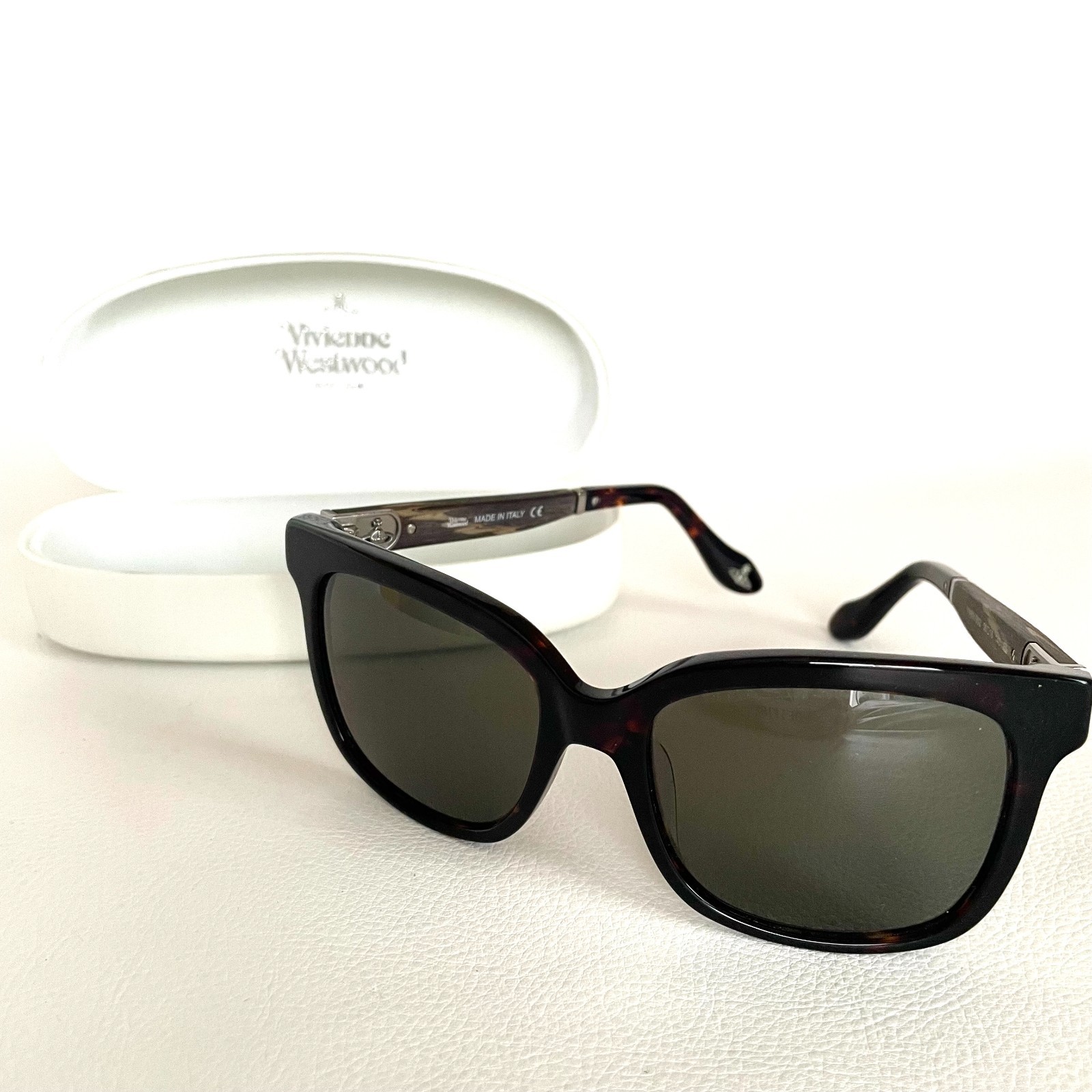Vivienne Westwood VW891 S02 Black Orb Size 56 18 Sunglasses Case included Italy