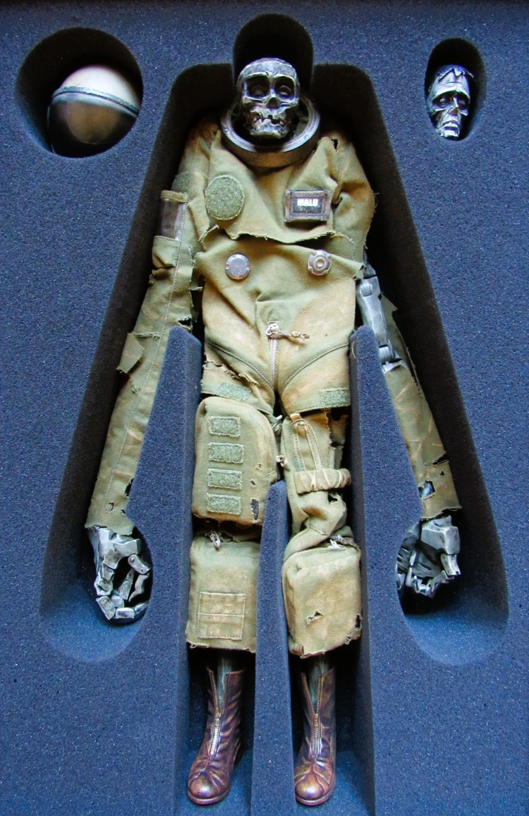 Underverse EVENFALL STRIGOI v2 MALO UV Club EX Ltd 400 New In Box US SELLER