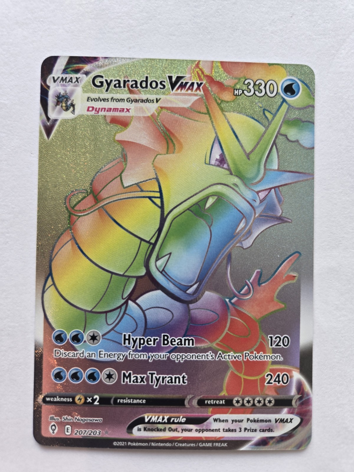 Pokémon TCG | Sword & Shield | Evolving Skies | Gyarados VMAX | 207/203