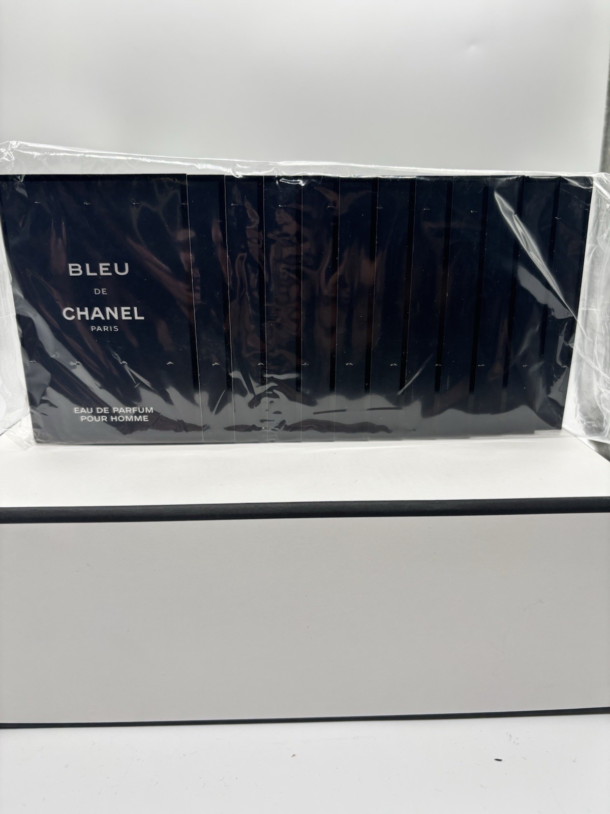 CHANEL BLEU EAU DE PARFUM 0.05 Oz ( Lot Of 12) CHANEL BLEU EAU DE PARFUM 0.05 Oz ( Lot Of 12)