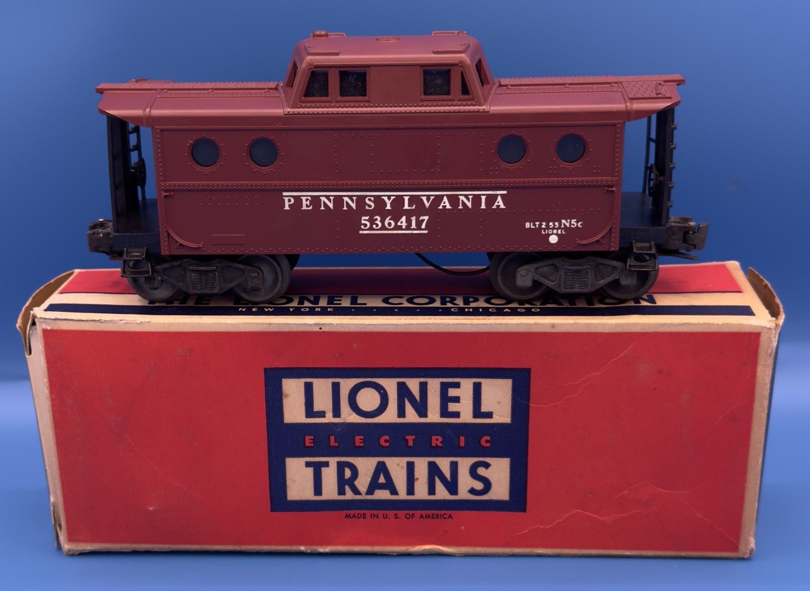 LIONEL 6417 PRR PORTHOLE CABOOSE NO-NEW YORK ZONE w/ CORRECT 6417-1 BOX “UNRUN” LIONEL 6417 PRR PORTHOLE CABOOSE NO-NEW YORK ZONE w/ CORRECT 6417-1 BOX “UNRUN”