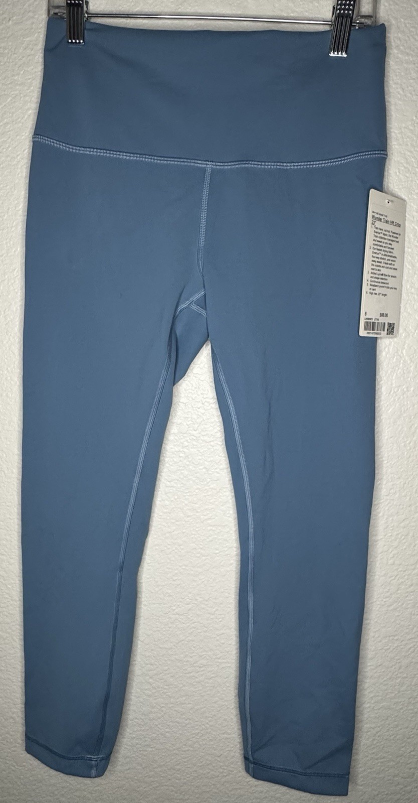 New Lululemon Wunder Train HR Crop 23 Leggings Blue Size 8 NWT New Lululemon Wunder Train HR Crop 23 Leggings Blue Size 8 NWT