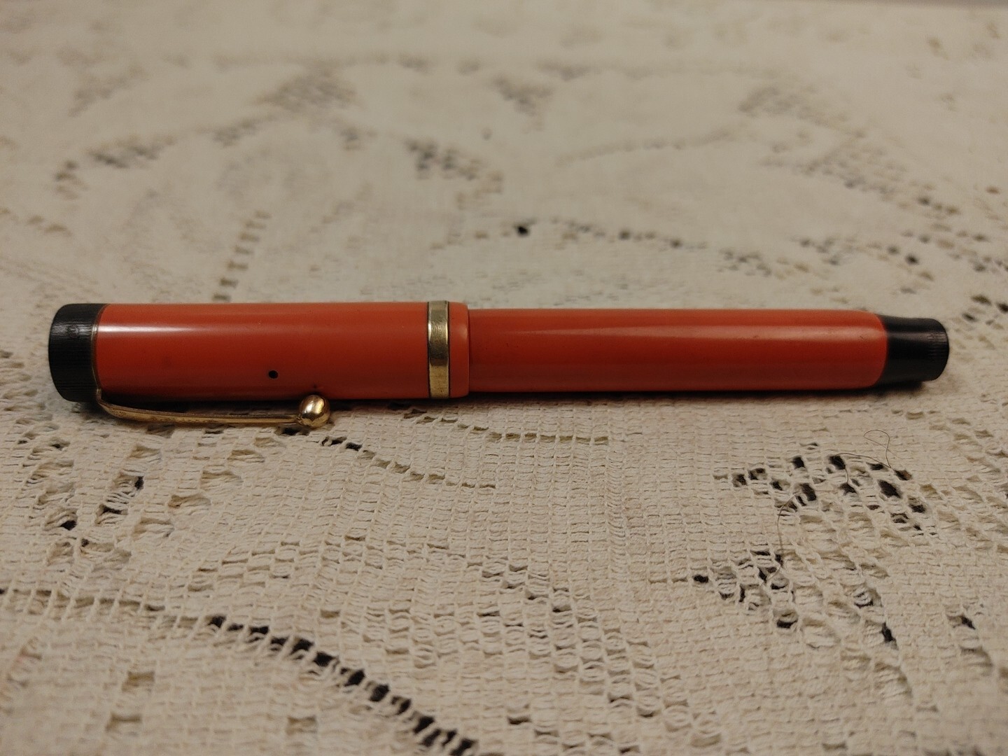 PARKER 1920S DUOFOLD LUCKY CURVE INK FOUNTAIN PEN - ORANGE