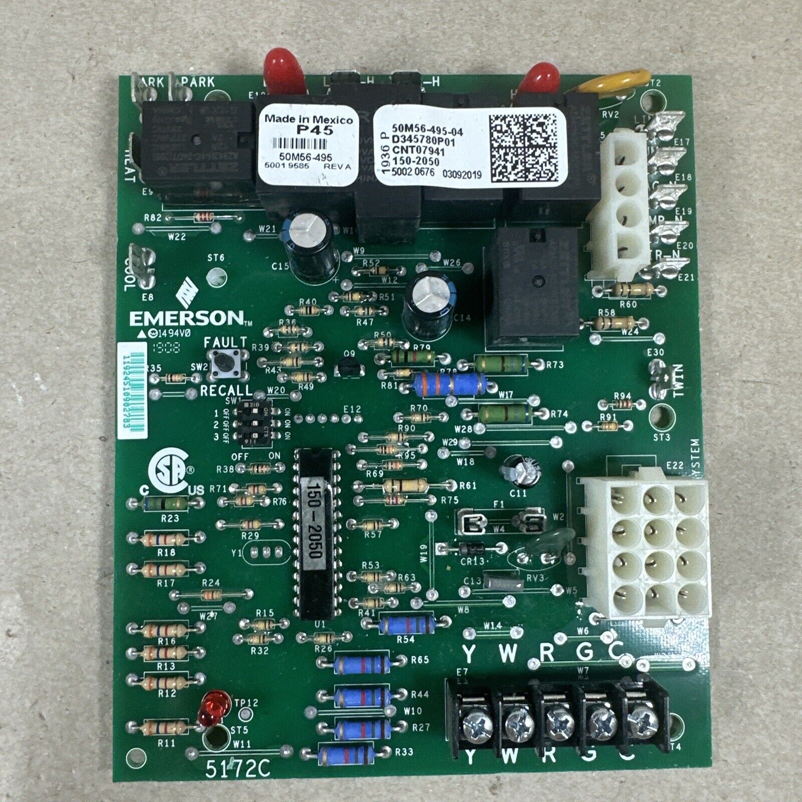 TRANE 50M56-495-04 EMERSON  Furnace Control Circuit Board D345780P01. (D14)