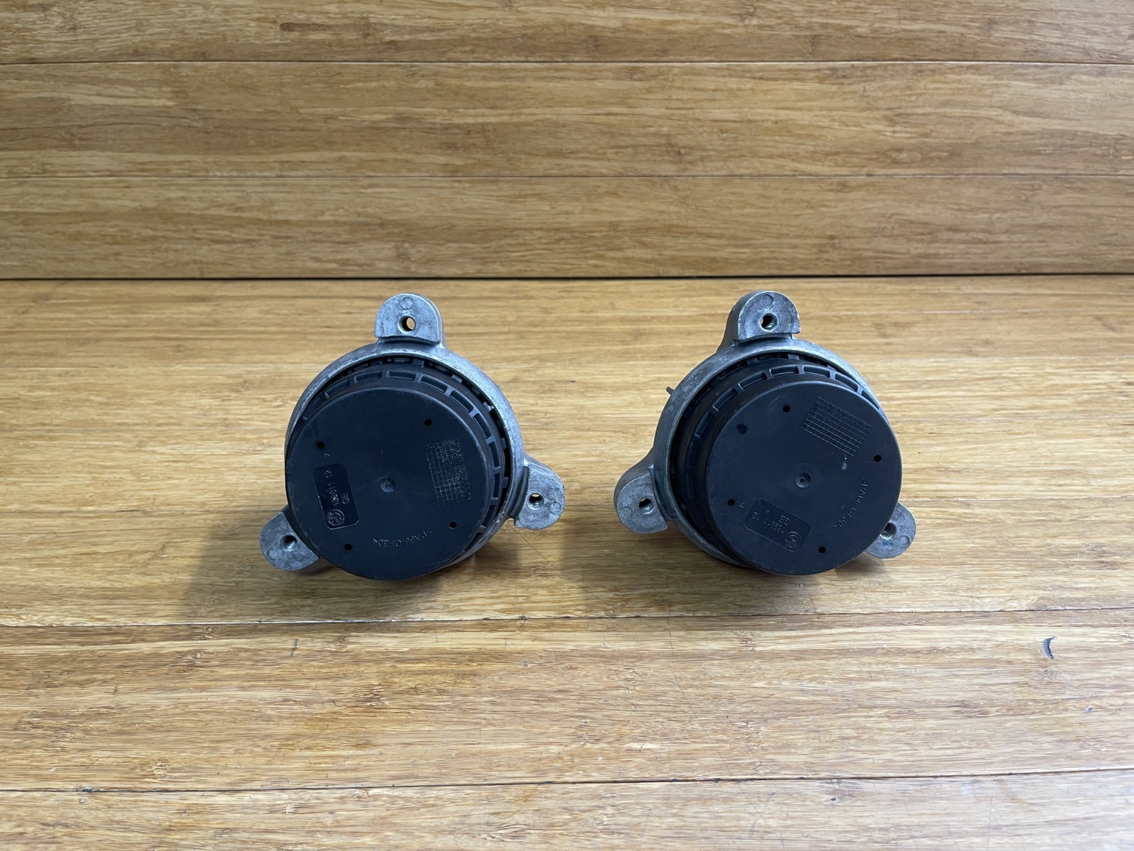 2010-2019 BMW 535xi F10 Engine Motor Mount Front Right & Left Side Set Of 2 OEM