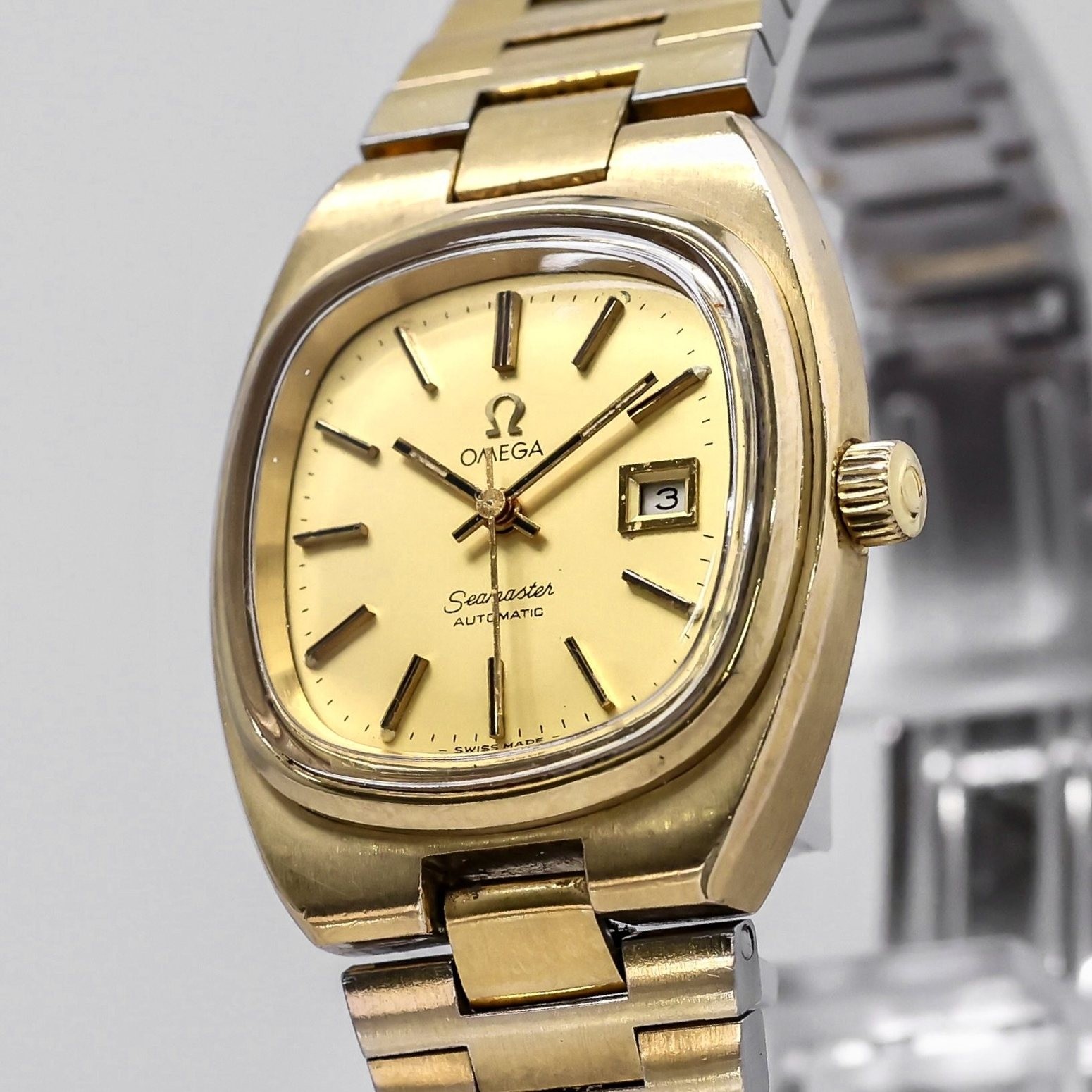 Vintage 1979 **NEAR MINT** OMEGA Seamaster Cal.684 Automatic Gold 27mm Ladies TV