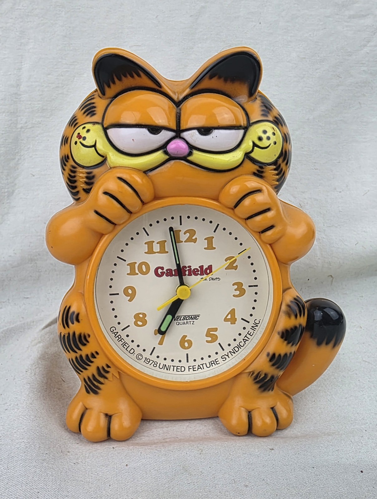 Cartoon Garfield the Cat Alarm Clock In Original Box From 1979- Tested, Works Cartoon Garfield the Cat Alarm Clock In Original Box From 1979- Tested, Works